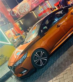 نیسان سێنترا